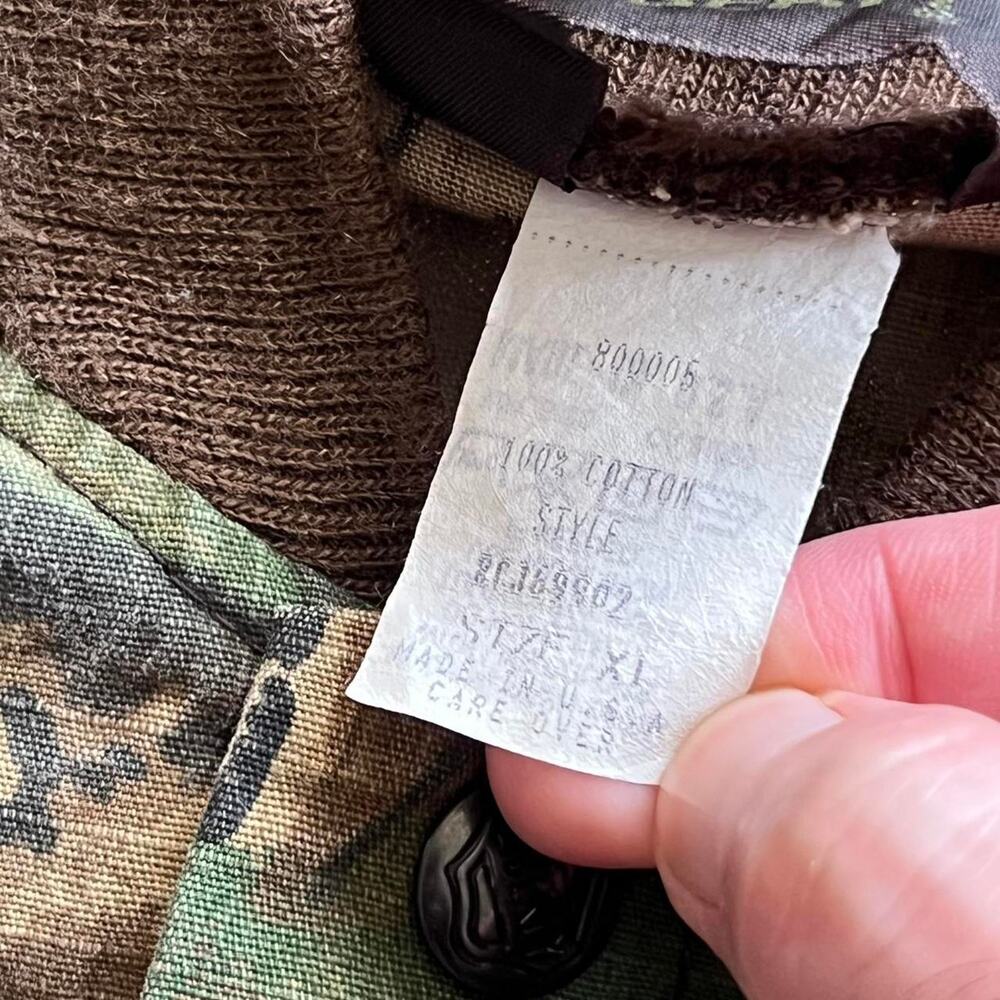 1990s Liberty Realtree Camo Bomber Jacket | Made in USA | Size XL - Picture 6 of 11